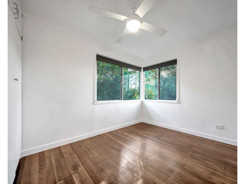 231 Appleby Road, Stafford Heights QLD 4053