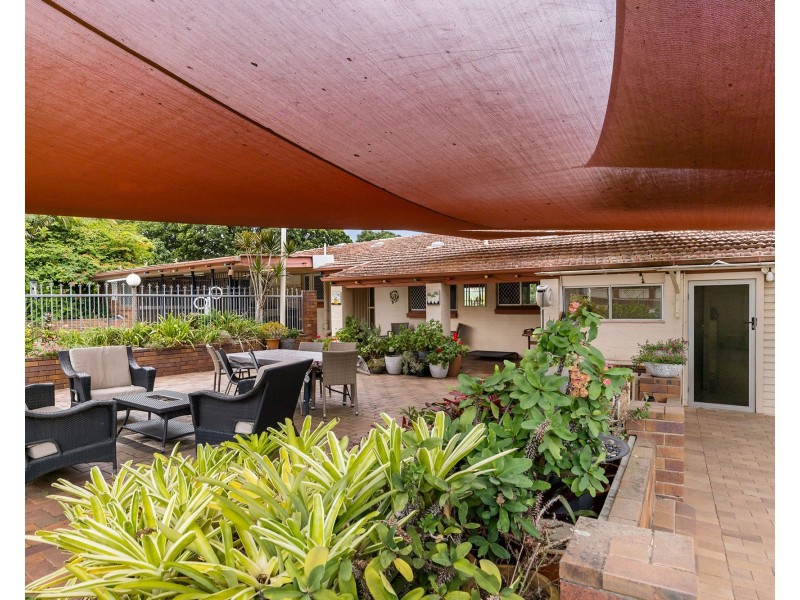 54-56 Johnston Street, Bellbird Park QLD 4300