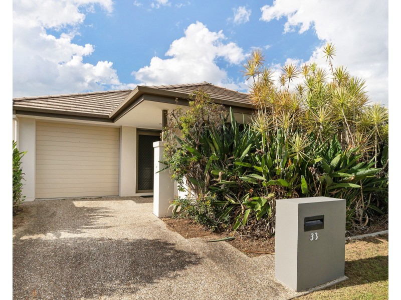 33 Arnaldo Avenue, Augustine Heights QLD 4300