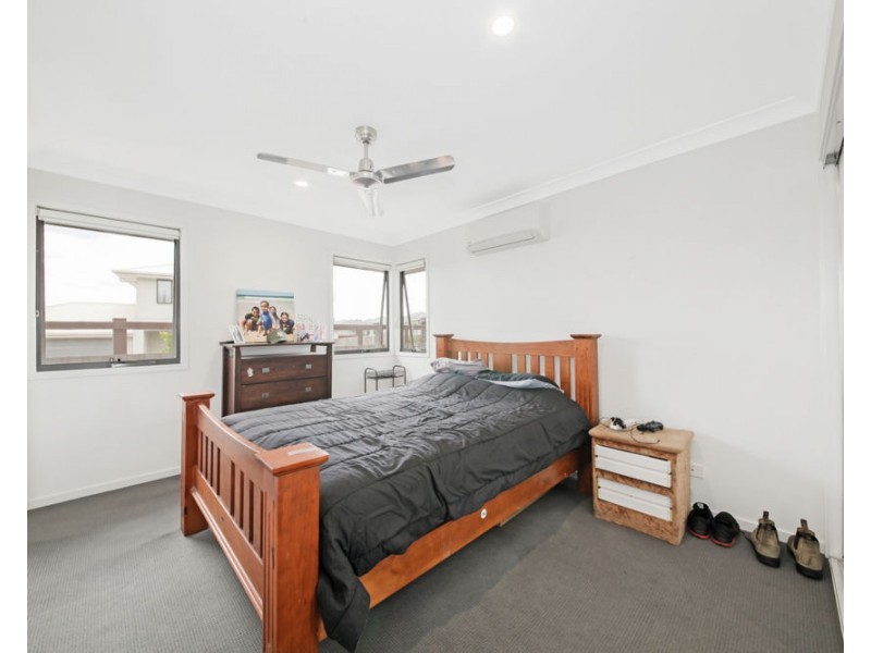 10 William Bay Court, South Ripley QLD 4306