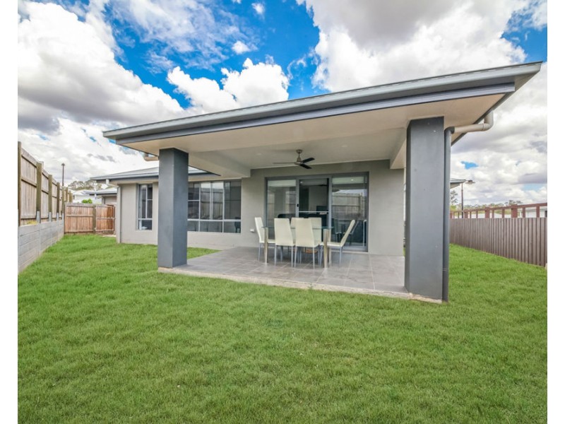 10 William Bay Court, South Ripley QLD 4306