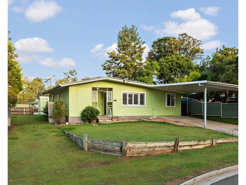 25 Bottomley Street, Brassall QLD 4305