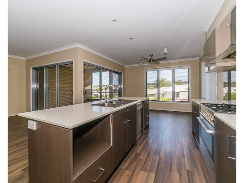 27 O’Reilly Crescent, Springfield Lakes QLD 4300