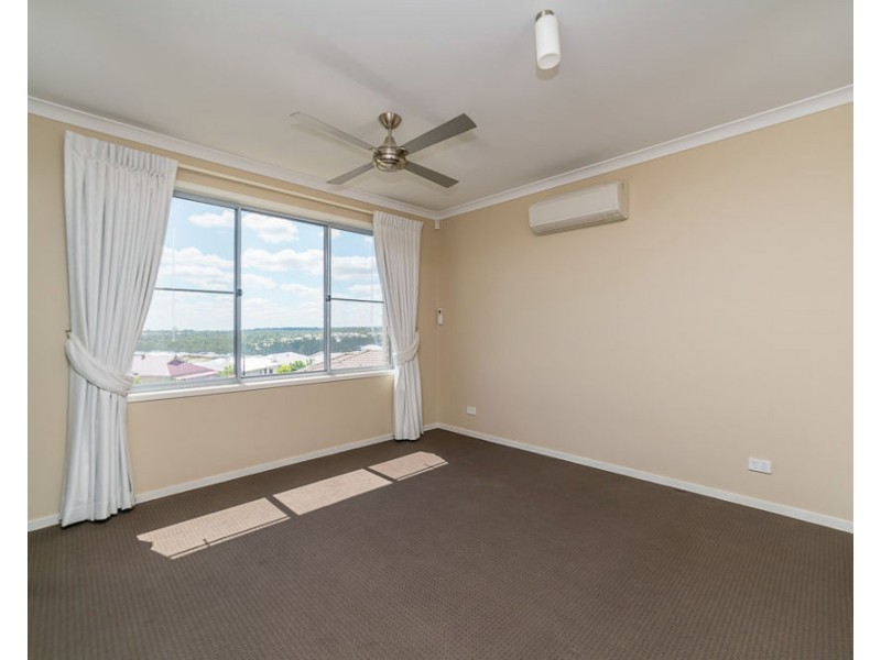 27 O’Reilly Crescent, Springfield Lakes QLD 4300