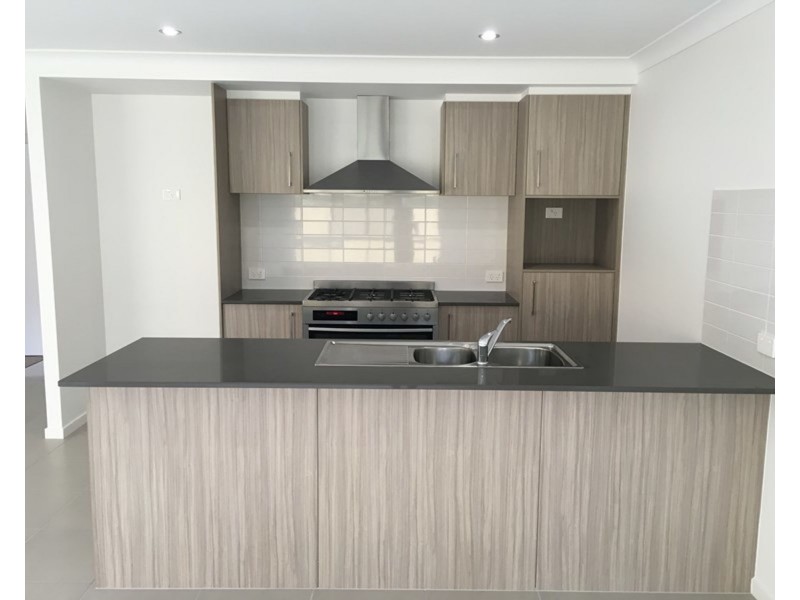 13 Portree Crescent, Heathwood QLD 4110