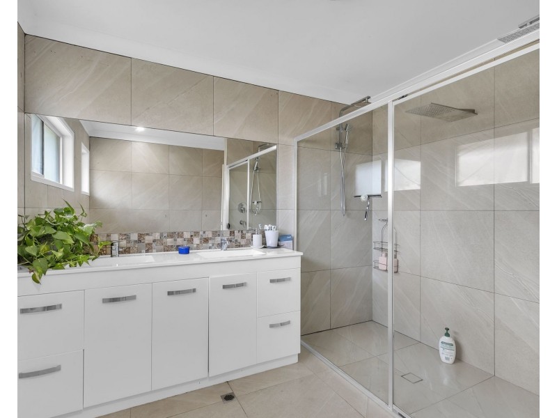 29 Gramby Street, Bellbird Park QLD 4300