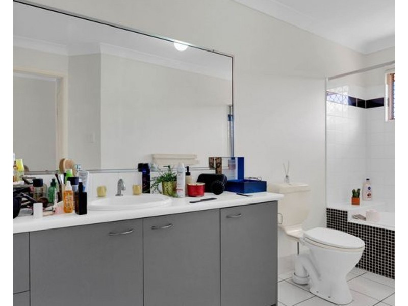 29/210 Government Road, Forest Lake QLD 4078