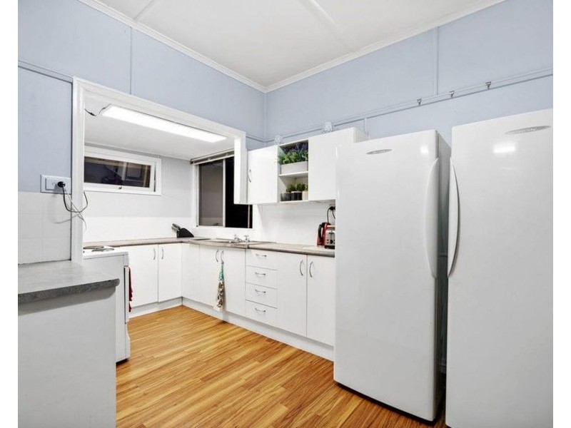 38 Bird Street, Bundamba QLD 4304