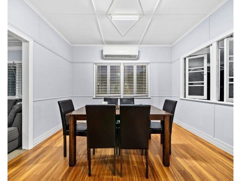 38 Bird Street, Bundamba QLD 4304