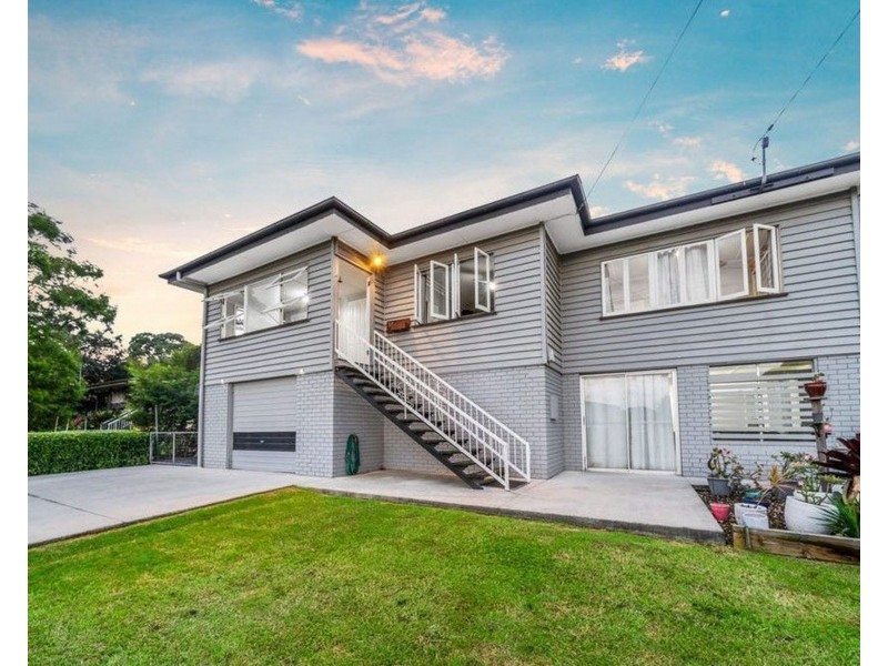 38 Bird Street, Bundamba QLD 4304