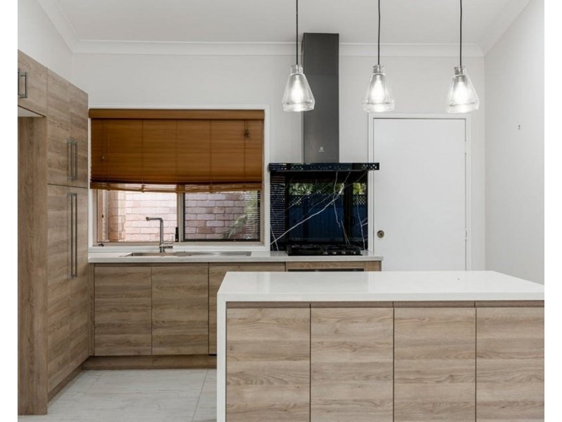 41 St James Street, Forest Lake QLD 4078