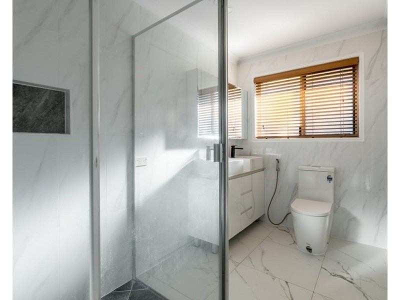 41 St James Street, Forest Lake QLD 4078