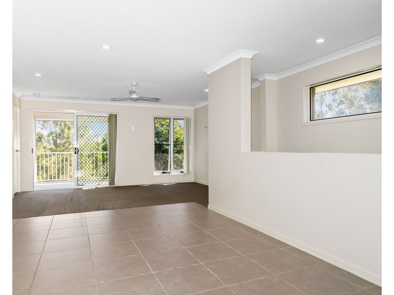 15 Nepal Court, Springfield Lakes QLD 4300