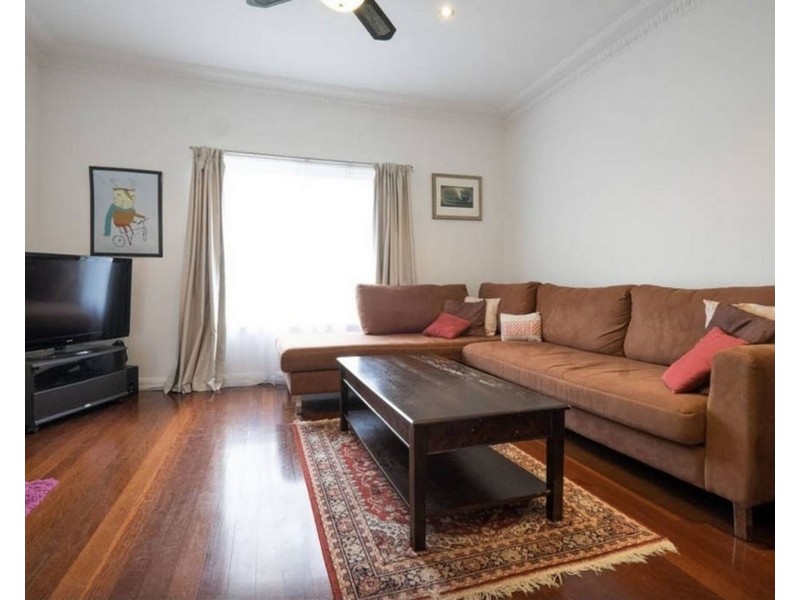 96 Taringa Parade, Indooroopilly QLD 4068