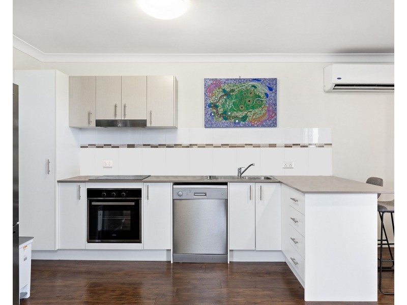 1/12 Byron Close, Redbank Plains QLD 4301