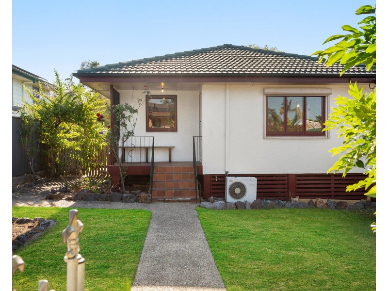 21 Audrey Street, Goodna QLD 4300