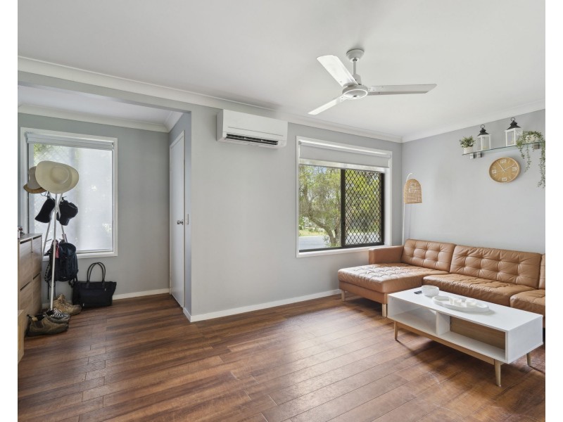 1 Rosa Court, Camira QLD 4300