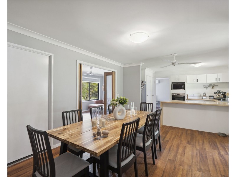 1 Rosa Court, Camira QLD 4300