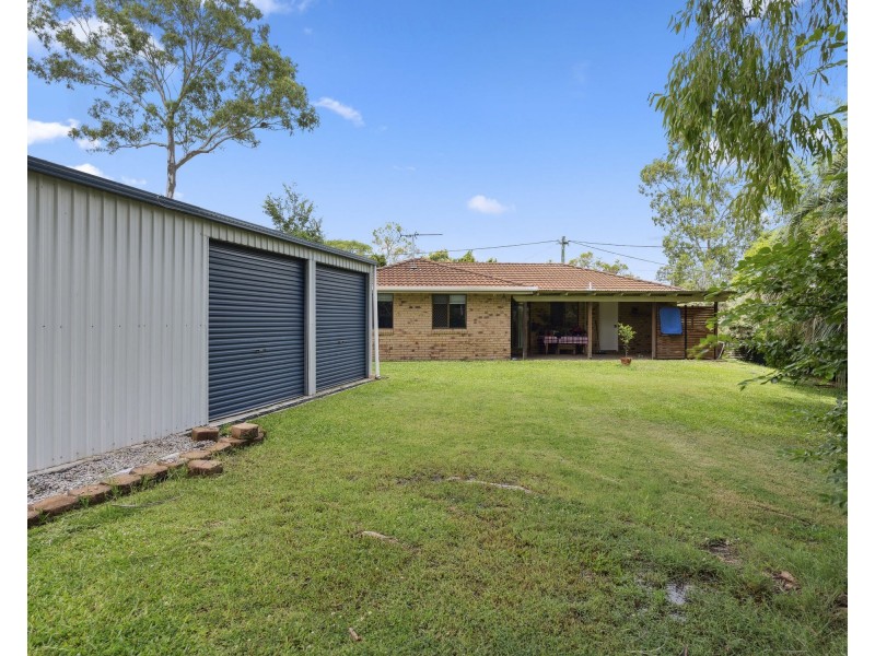 1 Rosa Court, Camira QLD 4300