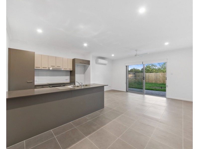 11B Beat Street, Ripley QLD 4306