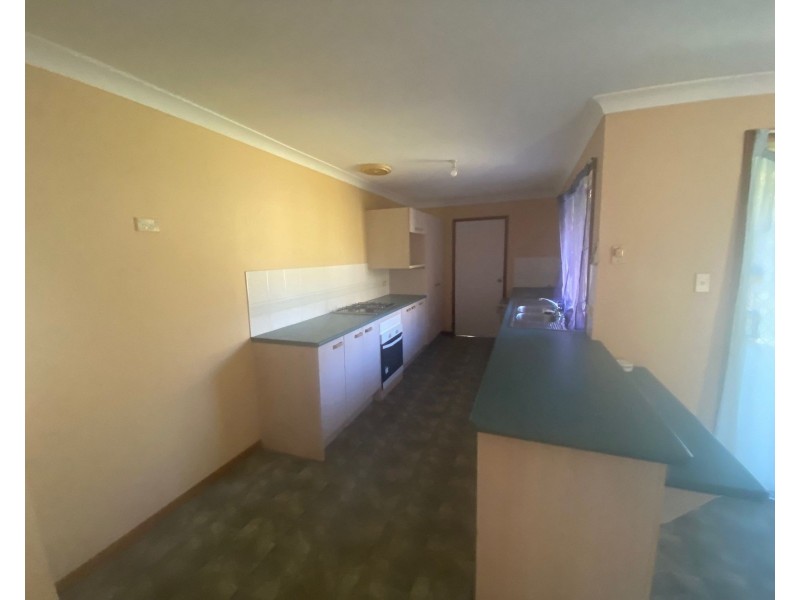 4 Amulla Court, Camira QLD 4300