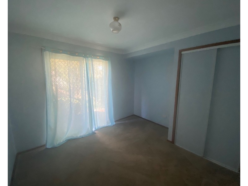 4 Amulla Court, Camira QLD 4300