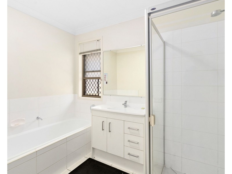 12 Flower Place, Richlands QLD 4077