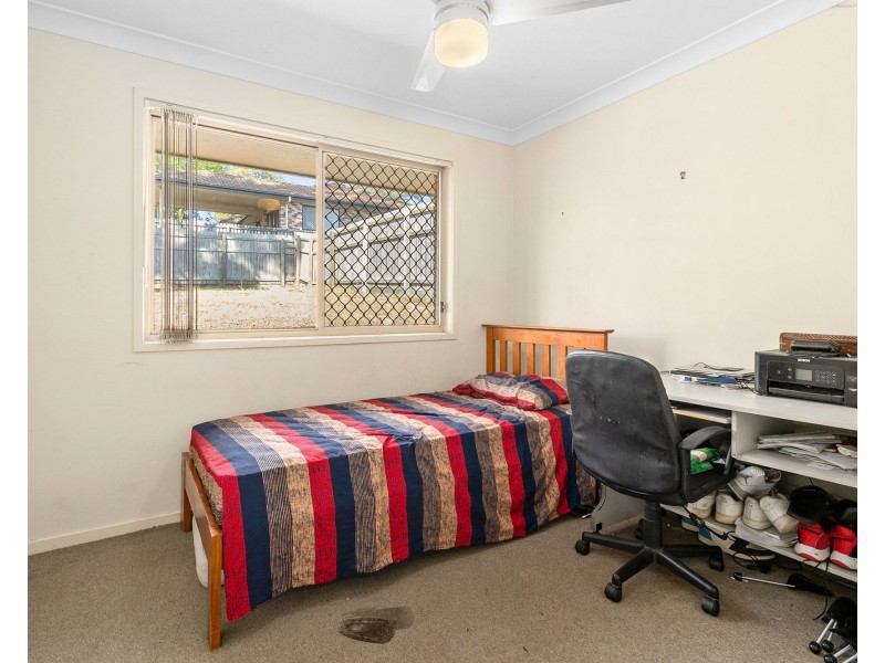 12 Flower Place, Richlands QLD 4077