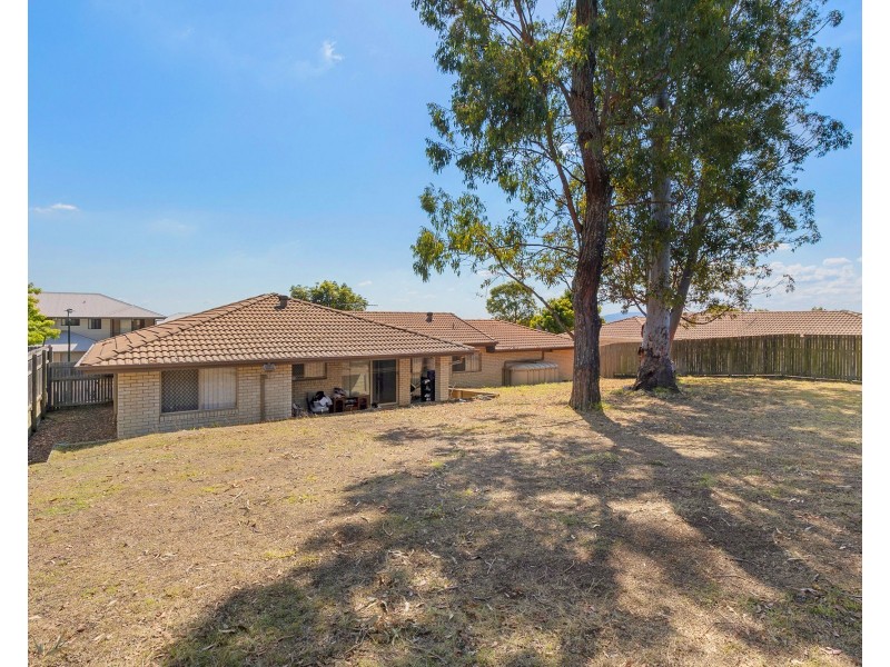 12 Flower Place, Richlands QLD 4077