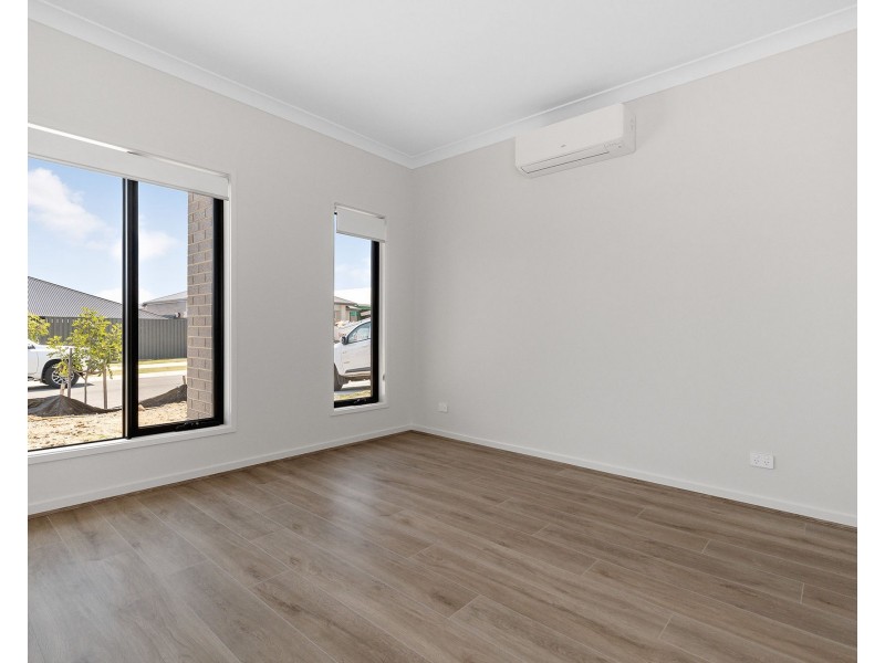 20 Branch Circuit, Greenbank QLD 4124