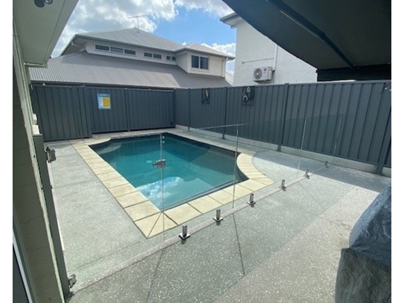 4 Tuscany Close, Forest Lake QLD 4078