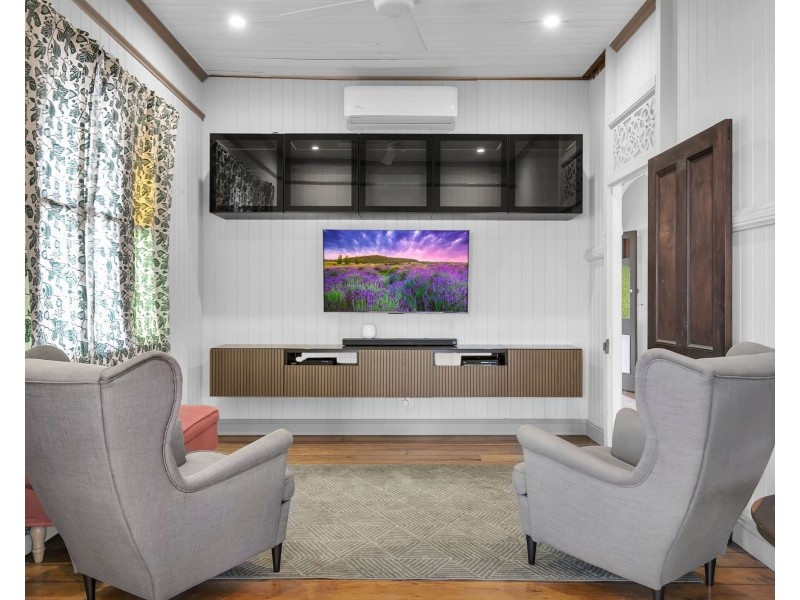 11 Maygar Street, Windsor QLD 4030