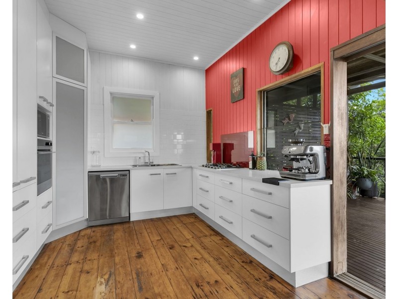 11 Maygar Street, Windsor QLD 4030