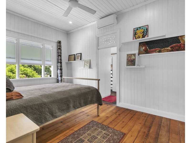 11 Maygar Street, Windsor QLD 4030