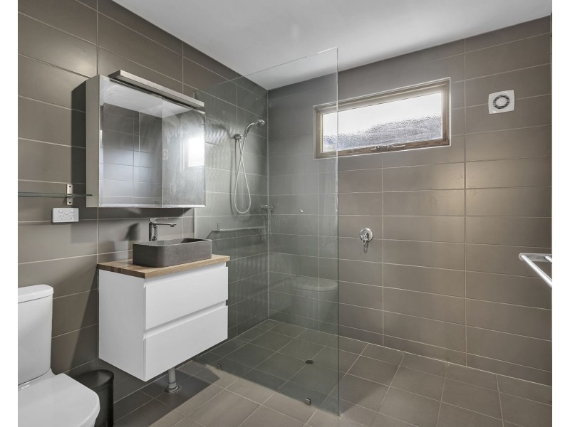 11 Maygar Street, Windsor QLD 4030