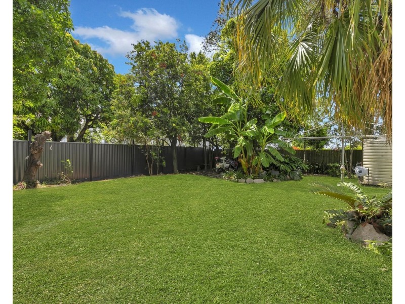 11 Maygar Street, Windsor QLD 4030