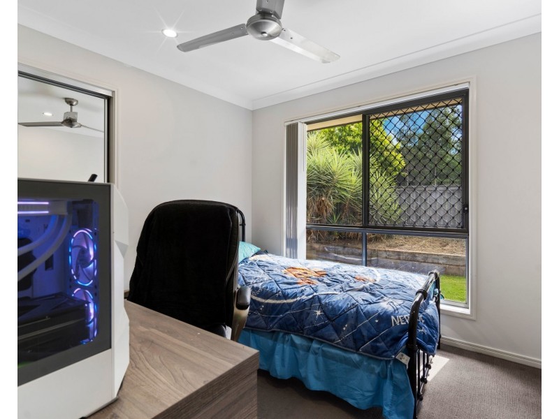 245 Sunbird Drive, Redbank Plains QLD 4301