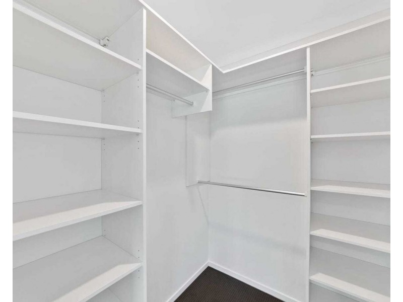 39/84 Finnegan Cct, Oxley QLD 4075