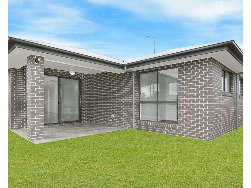 1 Nerang Rd, South Ripley QLD 4306