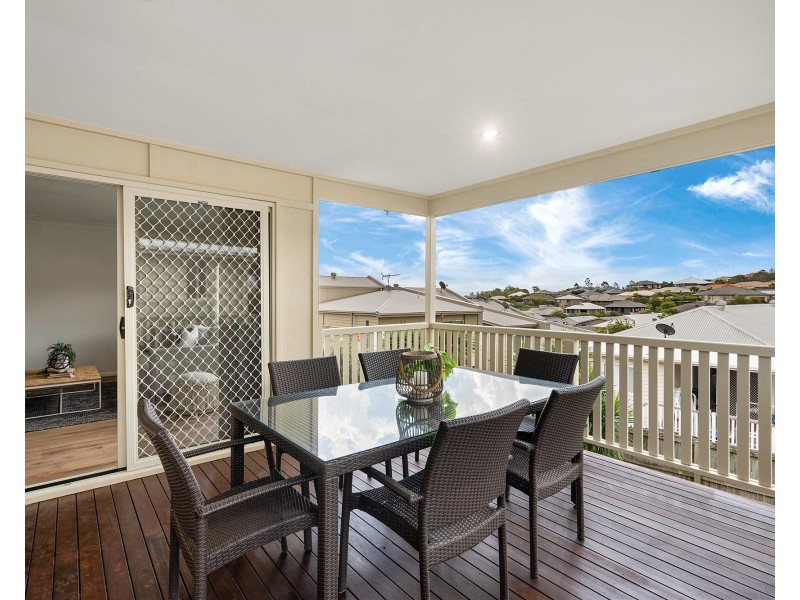 11 Aspect Terrace, Springfield Lakes QLD 4300