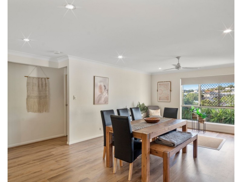 11 Aspect Terrace, Springfield Lakes QLD 4300
