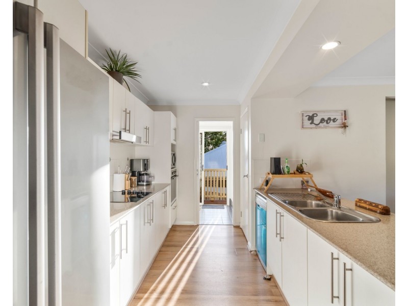 11 Aspect Terrace, Springfield Lakes QLD 4300