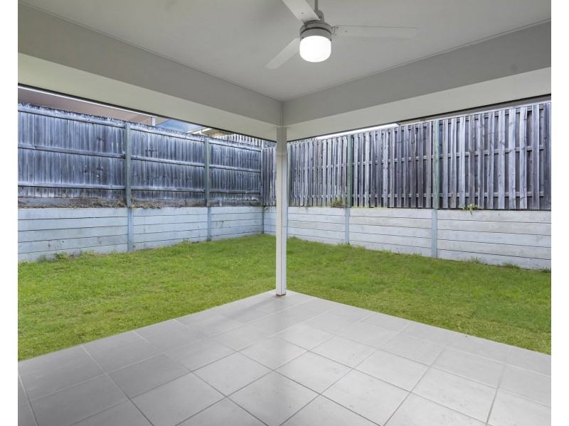 4 Crewes Crescent, Redbank Plains QLD 4301