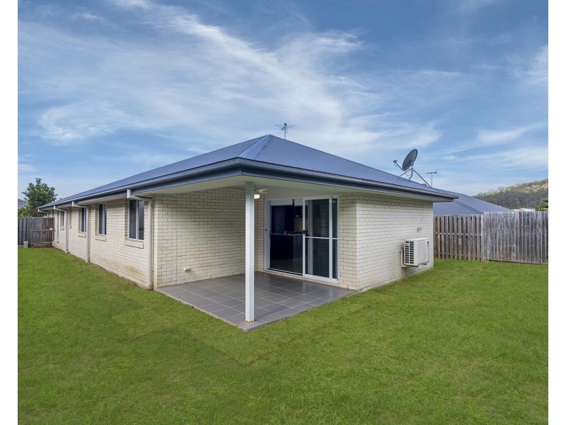 4 Crewes Crescent, Redbank Plains QLD 4301