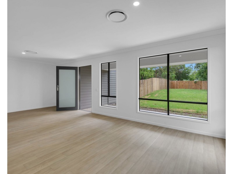 41 Andrew Street, Bundamba QLD 4304