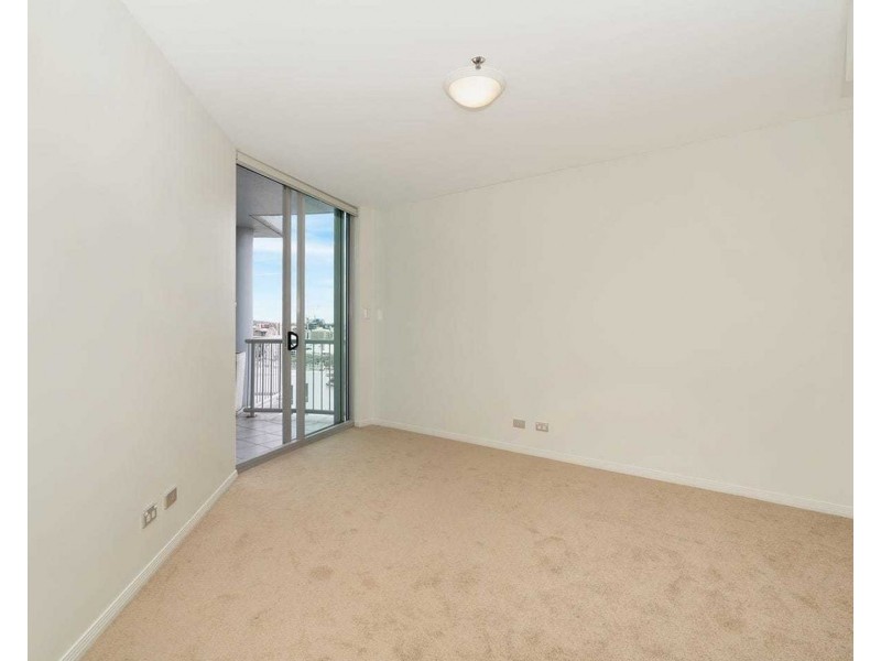 1701/30 Tank Street, Brisbane City QLD 4000