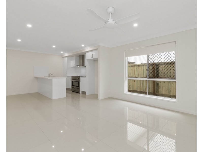 37 Greenhouse Road, Greenbank QLD 4124