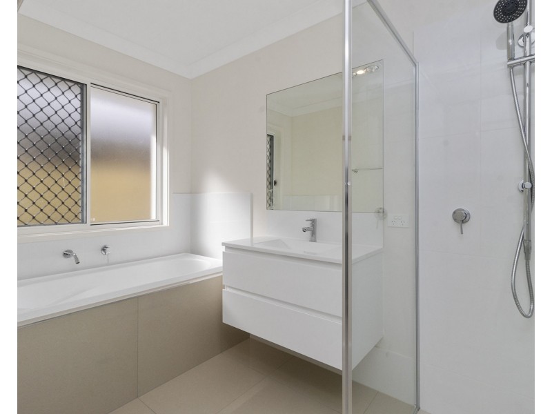 37 Greenhouse Road, Greenbank QLD 4124