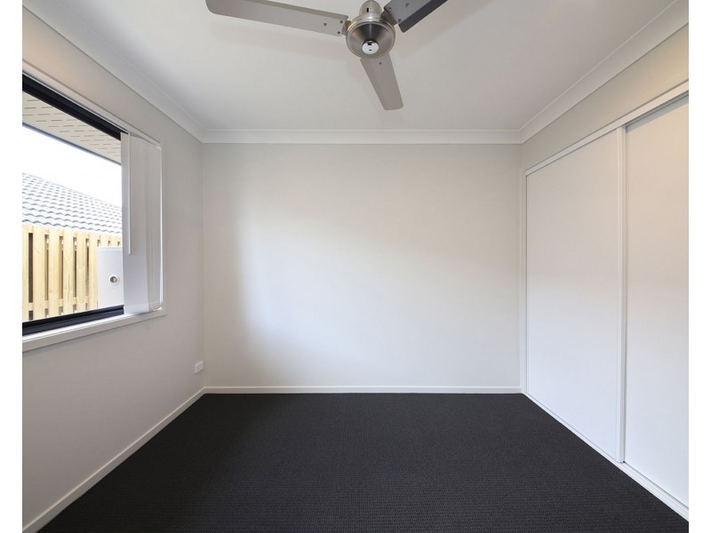 5 Bark Street, Park Ridge QLD 4125