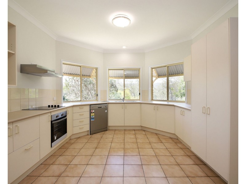 139 Brookfield Road, Kenmore Hills QLD 4069